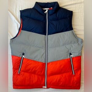 Peter Millar Crown Apres Ski Puffer Vest - Large - Tricolor Blue/Gray/Red